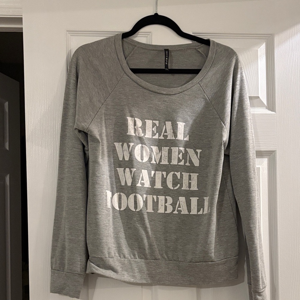 GRAY SWEATSHIRT WITH BOLD STATEMENT